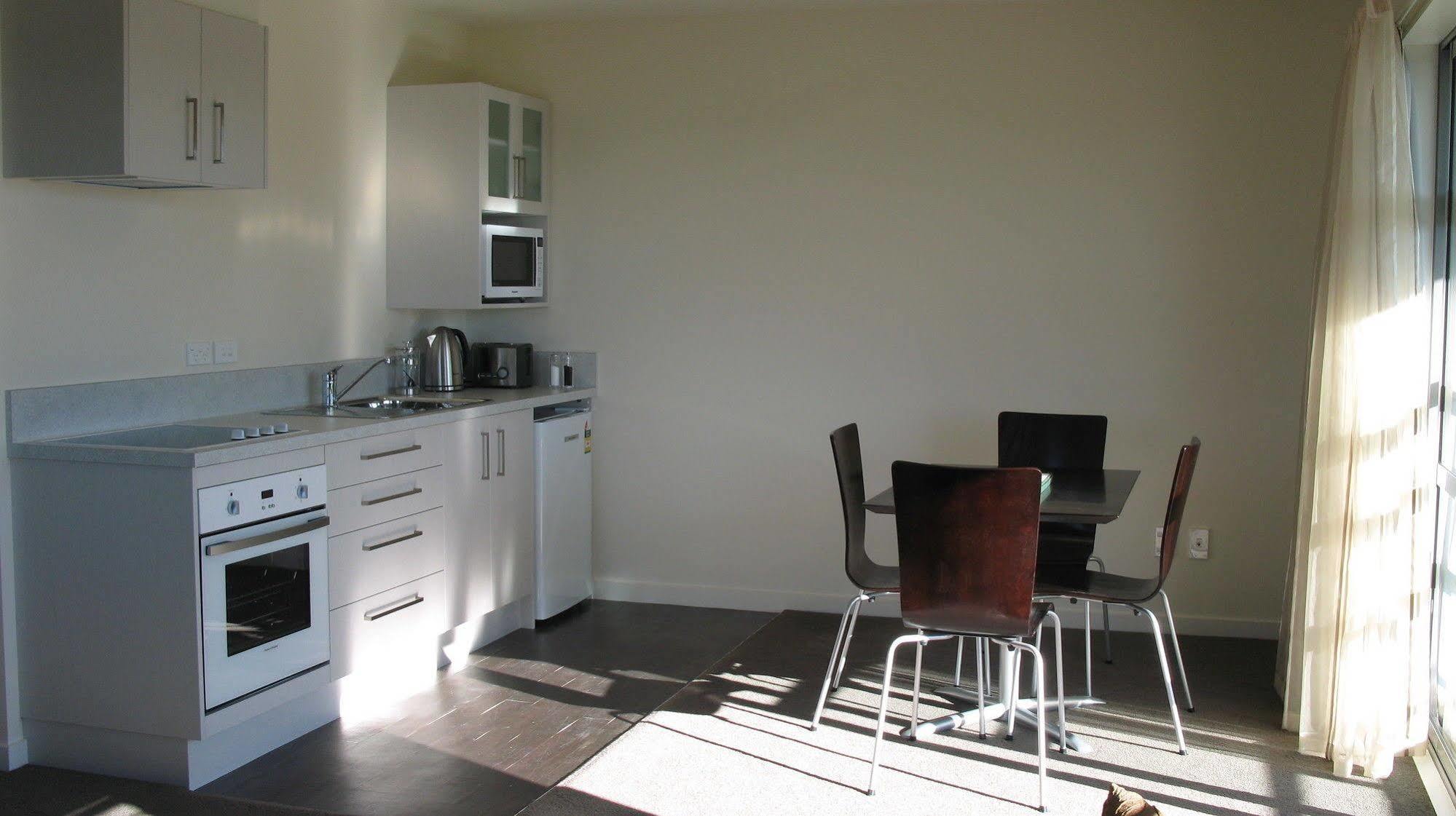 Pegasus Gateway Motels & Apartments Rangiora Esterno foto