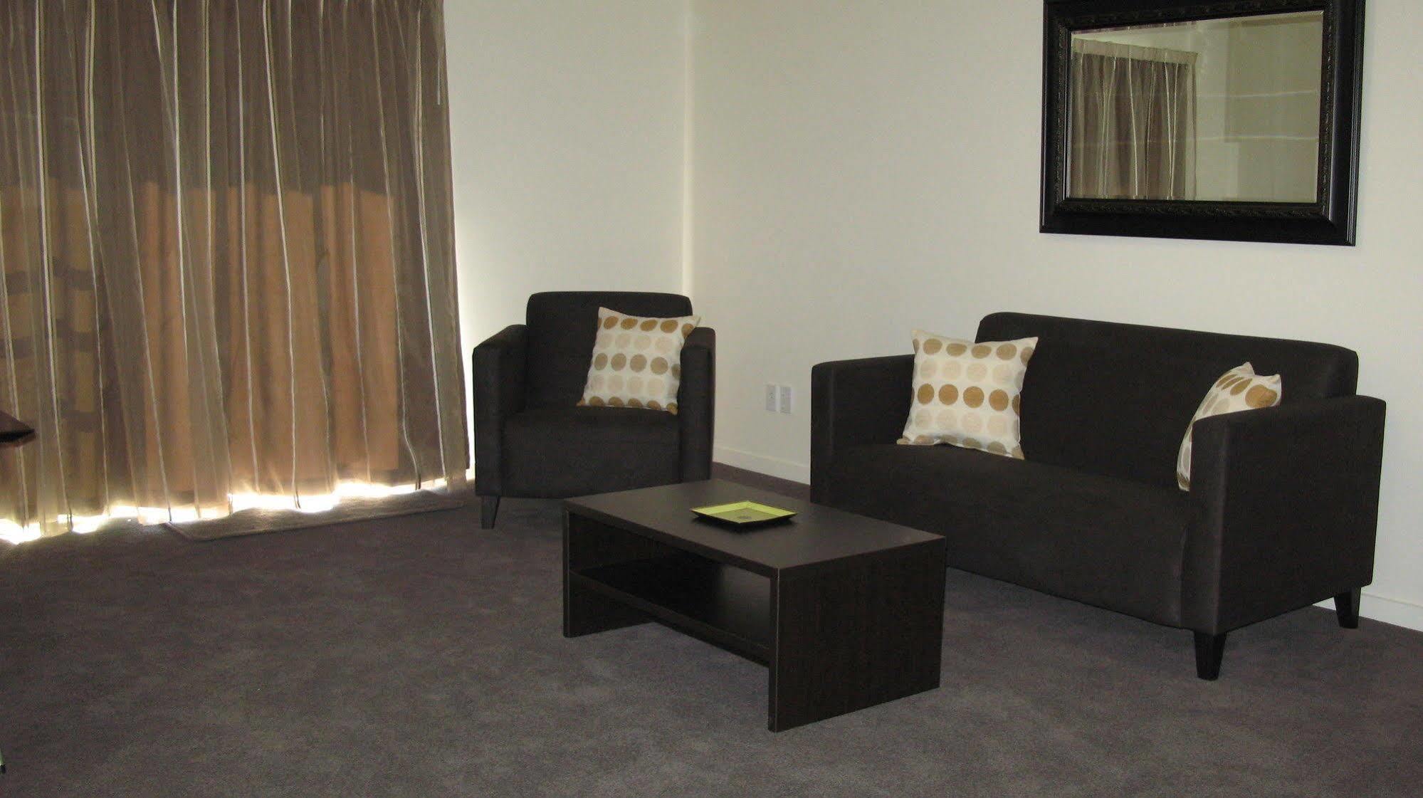 Pegasus Gateway Motels & Apartments Rangiora Esterno foto