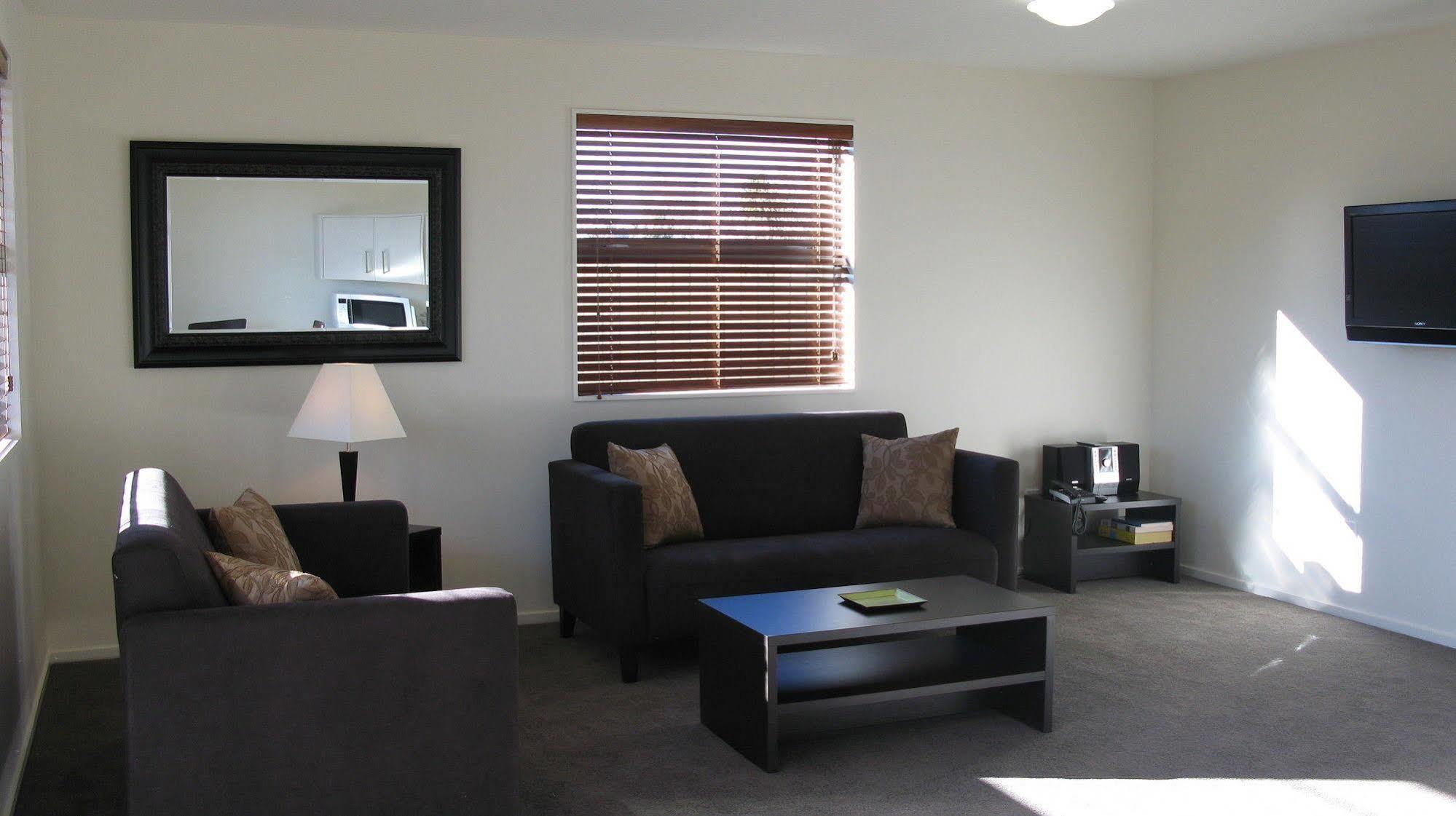 Pegasus Gateway Motels & Apartments Rangiora Esterno foto